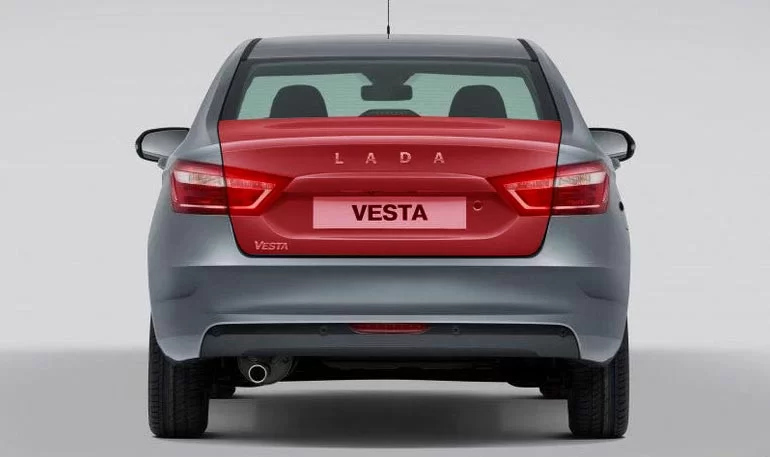 Как снять и разобрать крышку багажника Lada Vesta седан (дорестайл)
