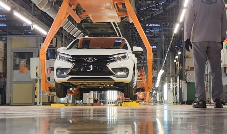 В каких комплектациях выпускают предсерийные Lada Vesta NG