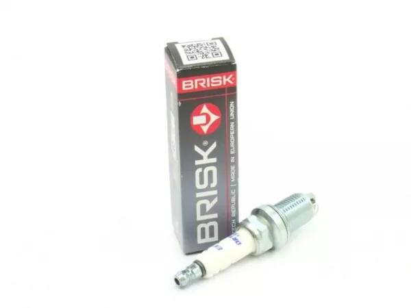 Свеча зажигания BRISK Extra DR15TC для двигателей ВАЗ 16 клапанов