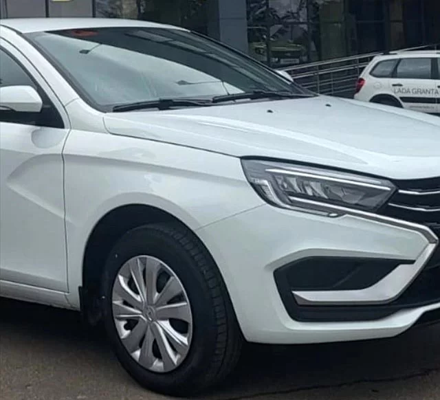 АВТОВАЗ проводит сервисную кампанию по перекрасу Lada Vesta NG