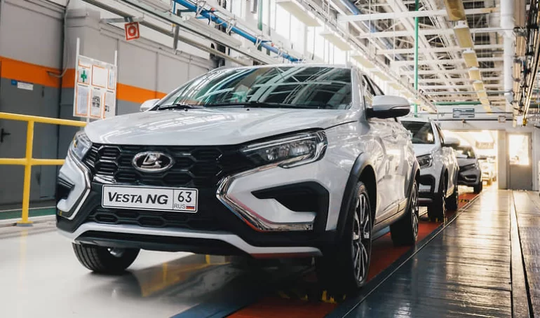 Какая доля рынка LADA на середину 2023 года
