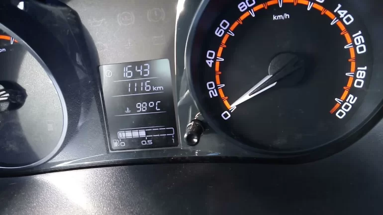 На Granta FL нельзя изменить температуру включения вентилятора охлаждения двигателя