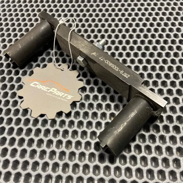 Приспособление для фиксации распредвалов двигателя Lada Vesta Sport