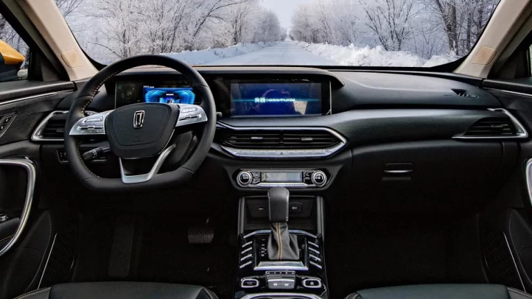 Как работают обогревы и печка на Lada X-Cross 5 (FAW Bestune T77)