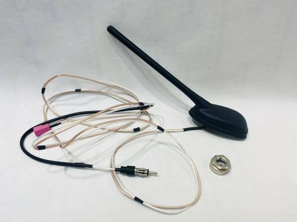 Антенна комбинированная (комплект поставки) для Lada Niva Legend, 4x4