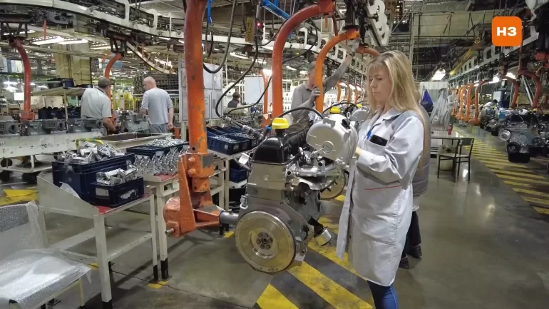 Какие зарплаты на АВТОВАЗе в конце 2023 года