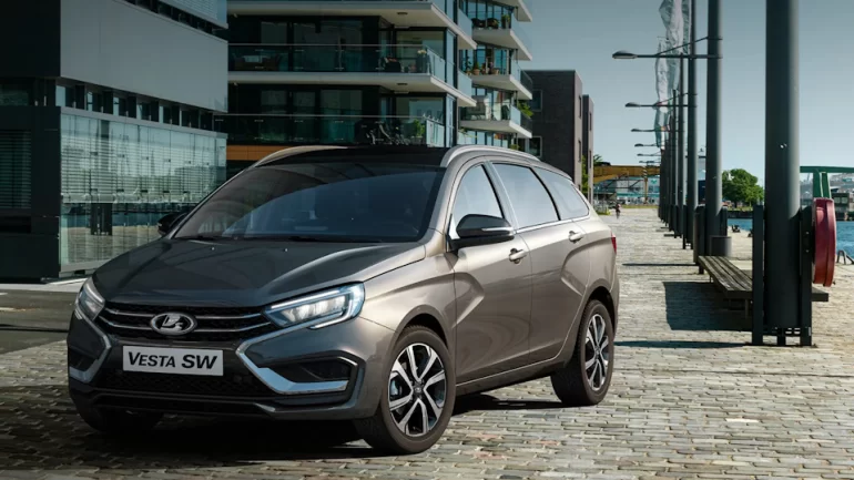 Lada Vesta NG начали рекламировать по ТВ и в Сети