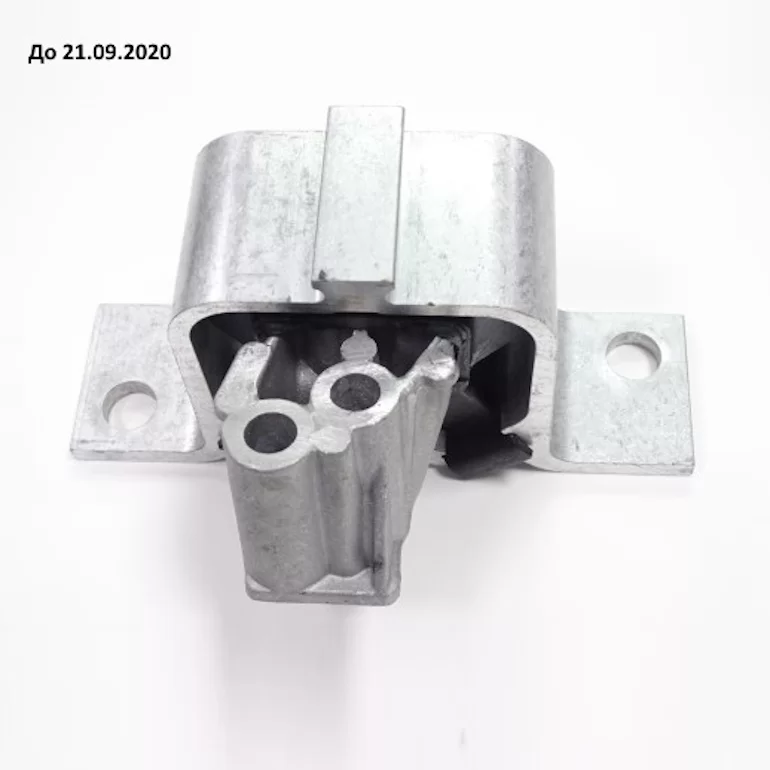 Какие оригинальные правые опоры двигателя используются на Lada Vesta