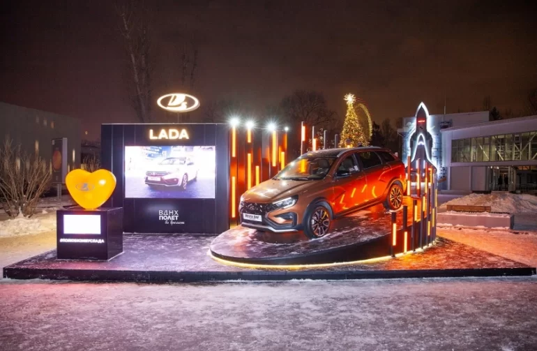 LADA – генеральный спонсор юбилейного 10-го сезона катка на ВДНХ