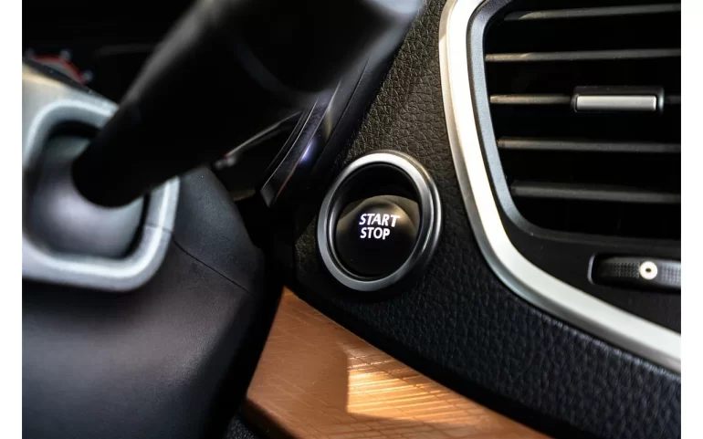 На Lada Vesta NG можно уехать без ключа