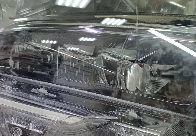 Взгляните на диоды и радиаторами и сравните с теми, что у вас на фото в объявлении)Я думаю дальше объяснять не нужно.