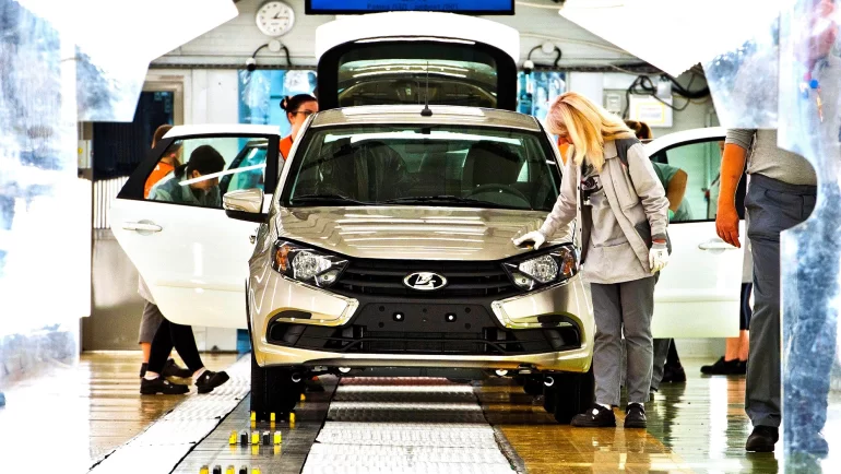 На АВТОВАЗе собрали Lada Granta FL с АКПП Jatco