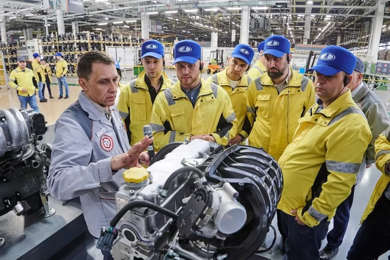 На АВТОВАЗе прошла встреча с представителями таксопарков