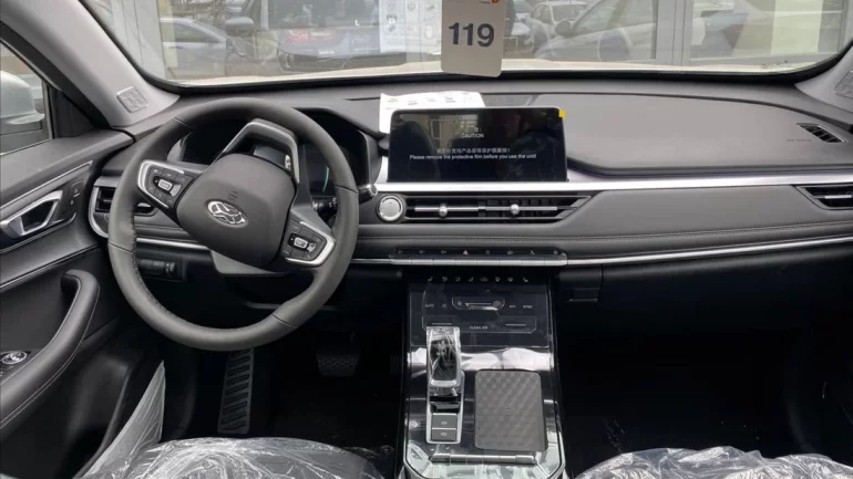 Какая будет цена у кроссовера XCITE X-Cross 7, новые подробности