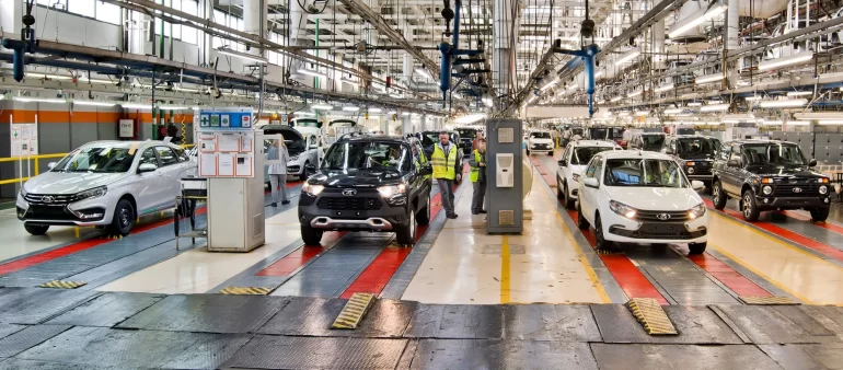 АВТОВАЗ приближается к максимальному темпу производства автомобилей LADA