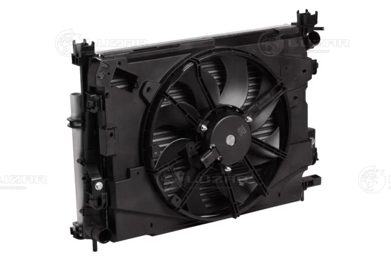 Нужно что-то заливать в конденсор после его снятия?