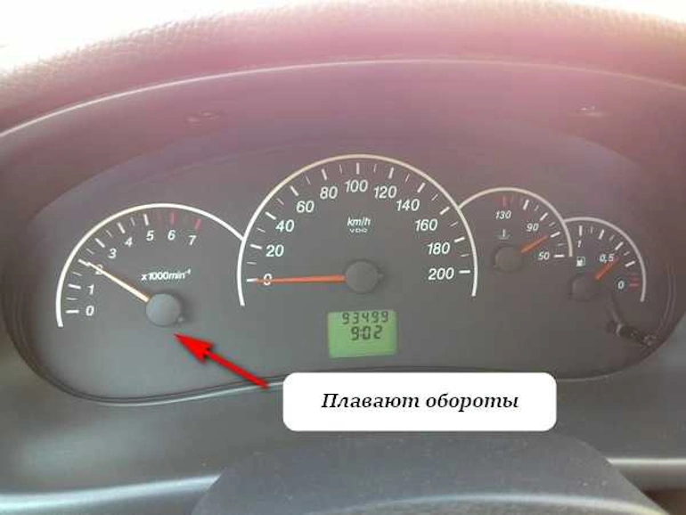 Плавают обороты и на бензине и на газу