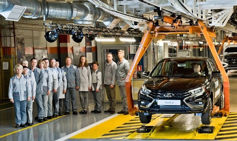 Сколько АВТОВАЗ планирует выпустить Lada Aura в 2024 и 2025 годах, новые подробности