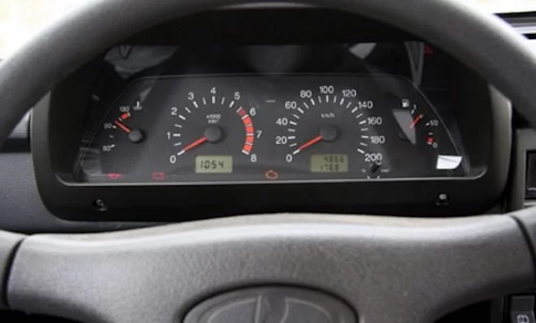 Ищу схему подключения подсветки приборной панели Нивы