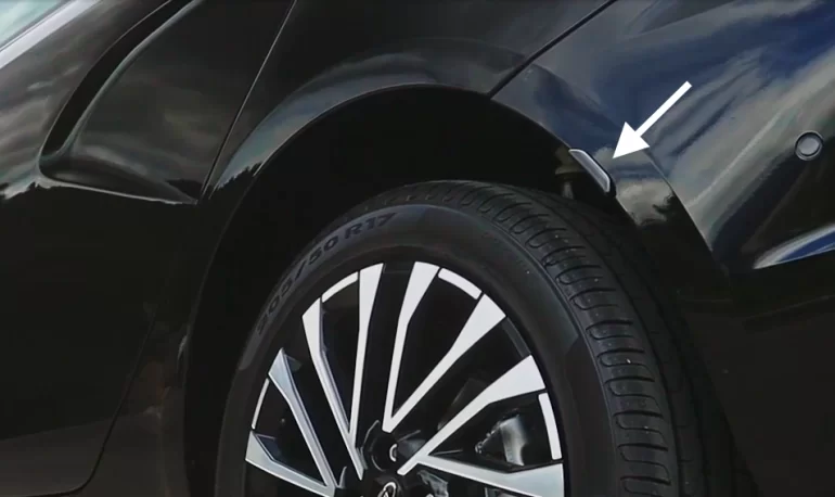 На арках колес Lada Aura появились новые маленькие накладки, для чего они?