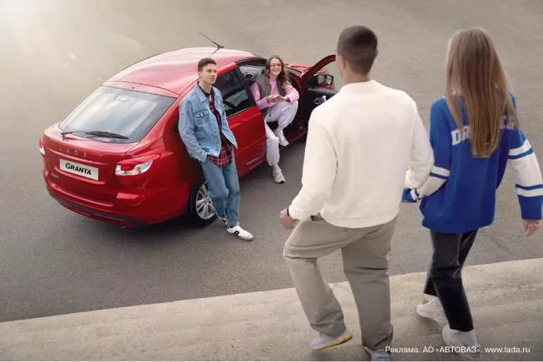 АВТОВАЗ дал советы, как выбрать первый автомобиль