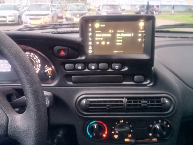 Отзыв о новой мультимедийной системе LADA EnjoY PRO на Lada Niva Travel