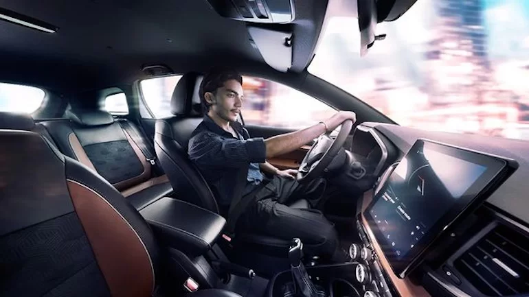 АВТОВАЗ будет экспортировать LADA в Иран, а затем собирать их там, новые подробности