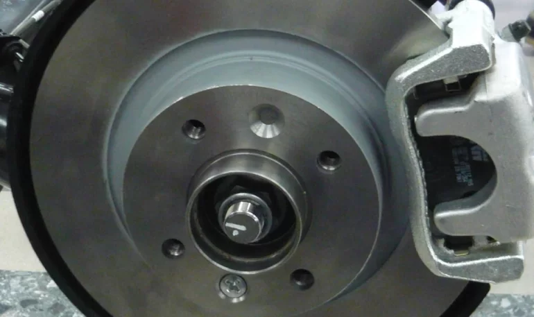 Задний суппорт подклинивает на Vesta NG