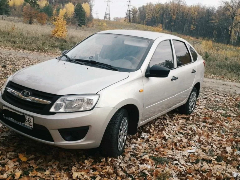 На холодную, плавают холостые, глохнет, много ошибок