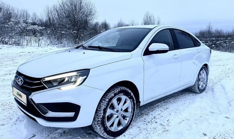 Педаль тормоза проваливается и Vesta NG катится без торможения