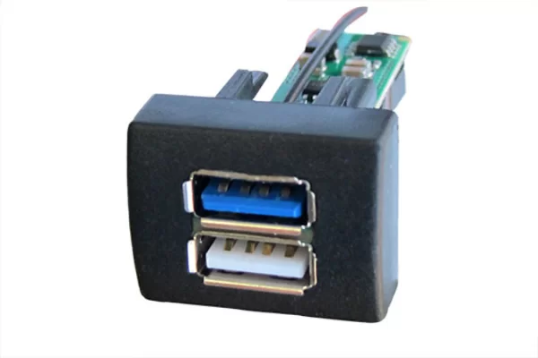 Быстрое USB зарядное устройство для LADA Granta, Kalina-2, Priora, Datsun