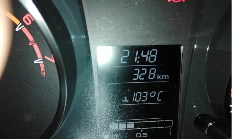 Температура работы двигателя 103°C для Гранты это норма?