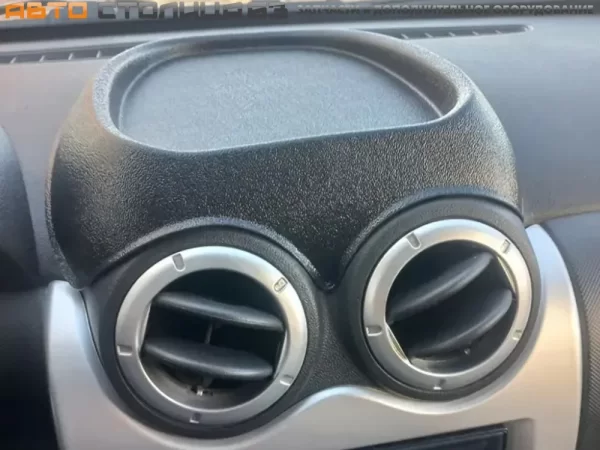 Органайзер на центральную панель ЯрПласт для Lada Largus