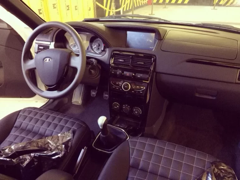 Отказала почти вся электрика на Приоре, блок комфорта не виноват