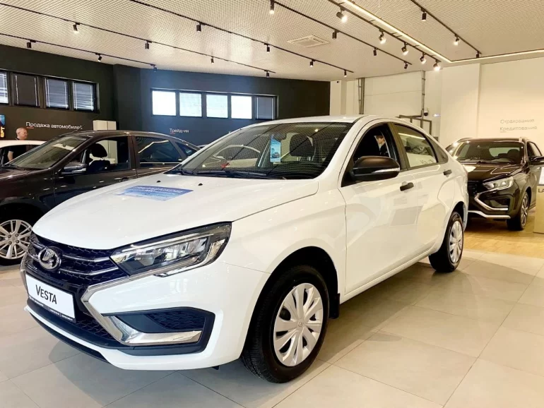 Уже есть продаже Lada Vesta 2025 года выпуска?