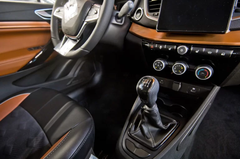 АВТОВАЗ начал серийный выпуск Lada Vesta NG с 6-ступенчатой механикой