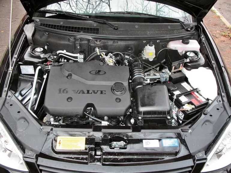 Дым под капотом, заглохла