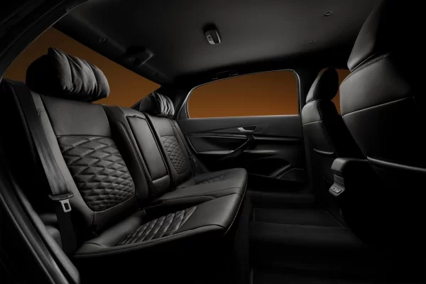 Обивка подлокотника заднего сиденья для Lada Aura Black