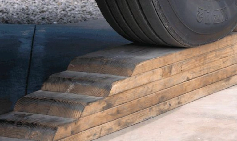 Как сделать мини эстакаду для автомобиля из досок своими руками