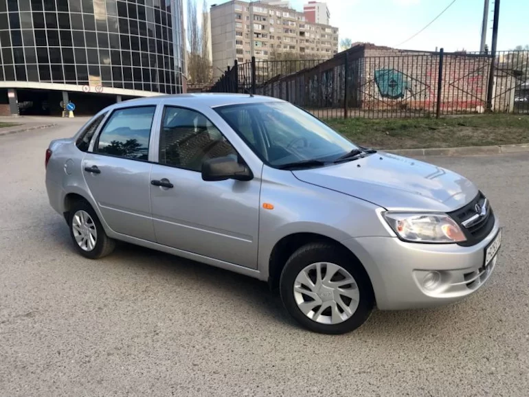 Вентилятор охлаждения двигателя включается каждые 3-5 мин