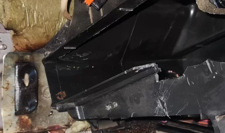 Вопрос по ремонту пластика радиатора печки Калины