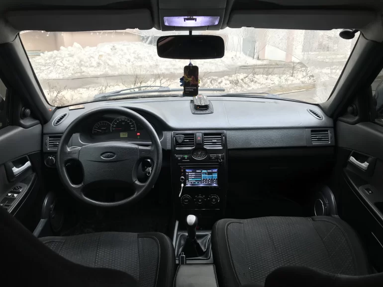 Двигатель перегревается, печка дует только горячим