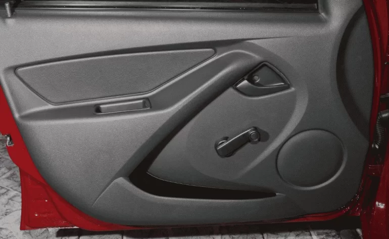 Какие передние динамики установить в передние двери Гранты без доработки?