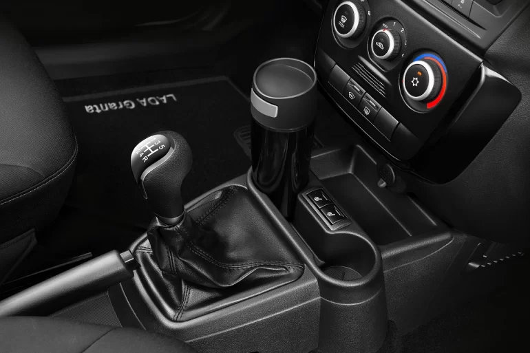 АВТОВАЗ объявил начало продаж и цены на ТОП версии Lada Granta #Club и #Quest