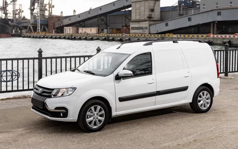 Какие сейчас ставят двигатели на Лада Ларгус фургон?