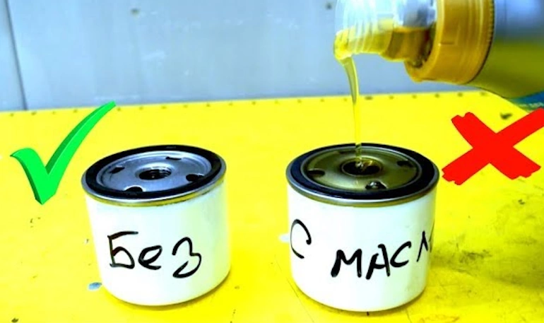 Нужно ли заливать моторное масло в фильтр до его установки?