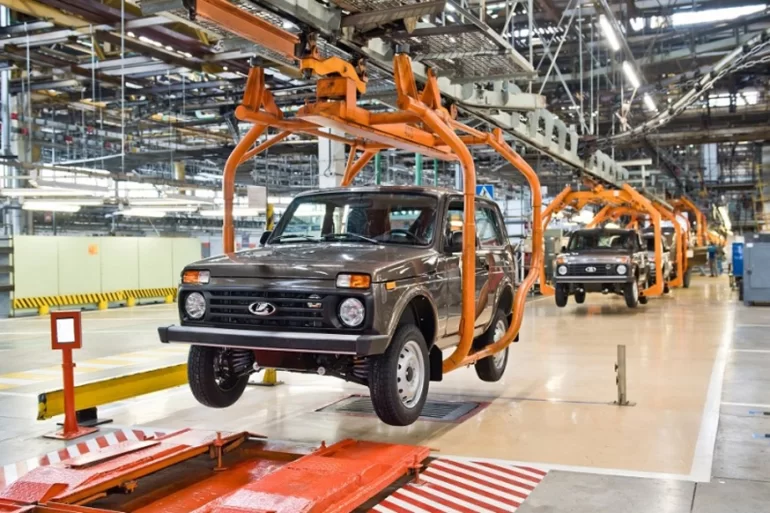 АВТОВАЗ временно прекратили выпуск Niva в мае 2025г, новые подробности