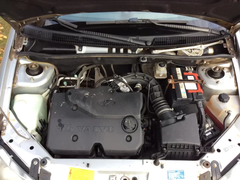 На горячую троит и не тянет