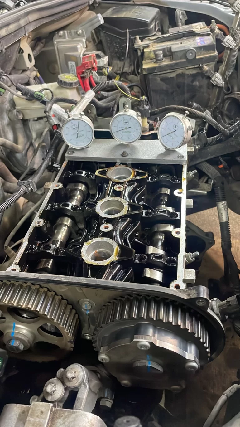 Как установить метки ГРМ без фиксаторов распердвалов?