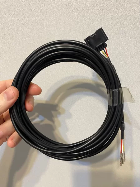 Кабель для подключения штатной камеры к ММС для Lada Vesta NG